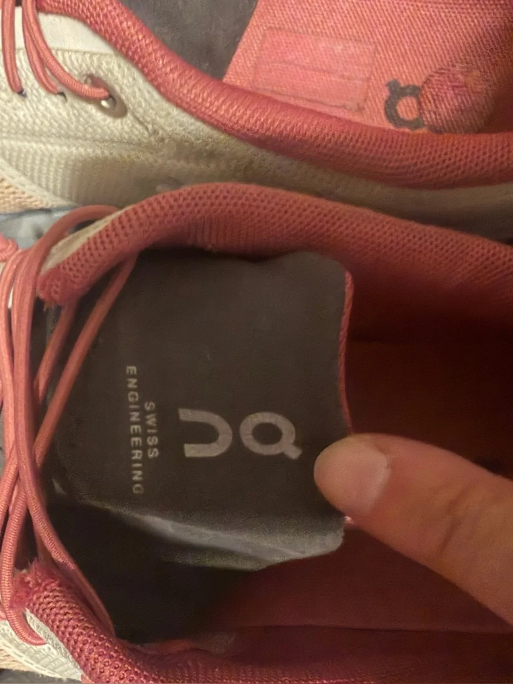 On cloud - Picture 3 of 7